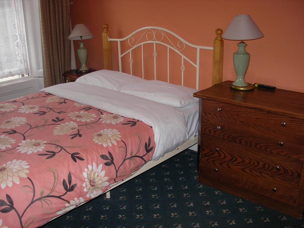 Hostel Mcelroy Budget Dublin
